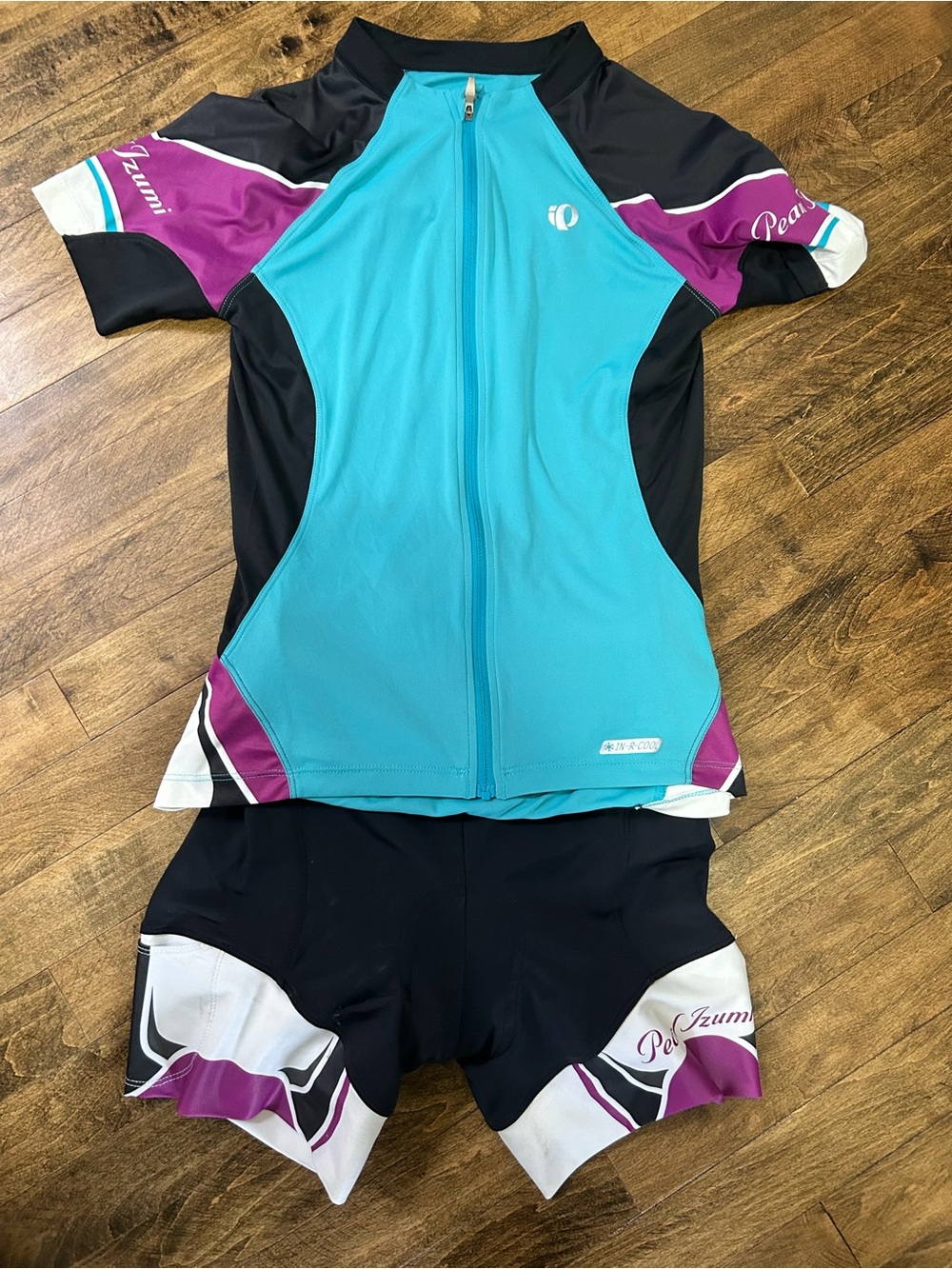 Pearl Izumi Teal, Black and Purple Women's Cycling Jersey & Shorts Set